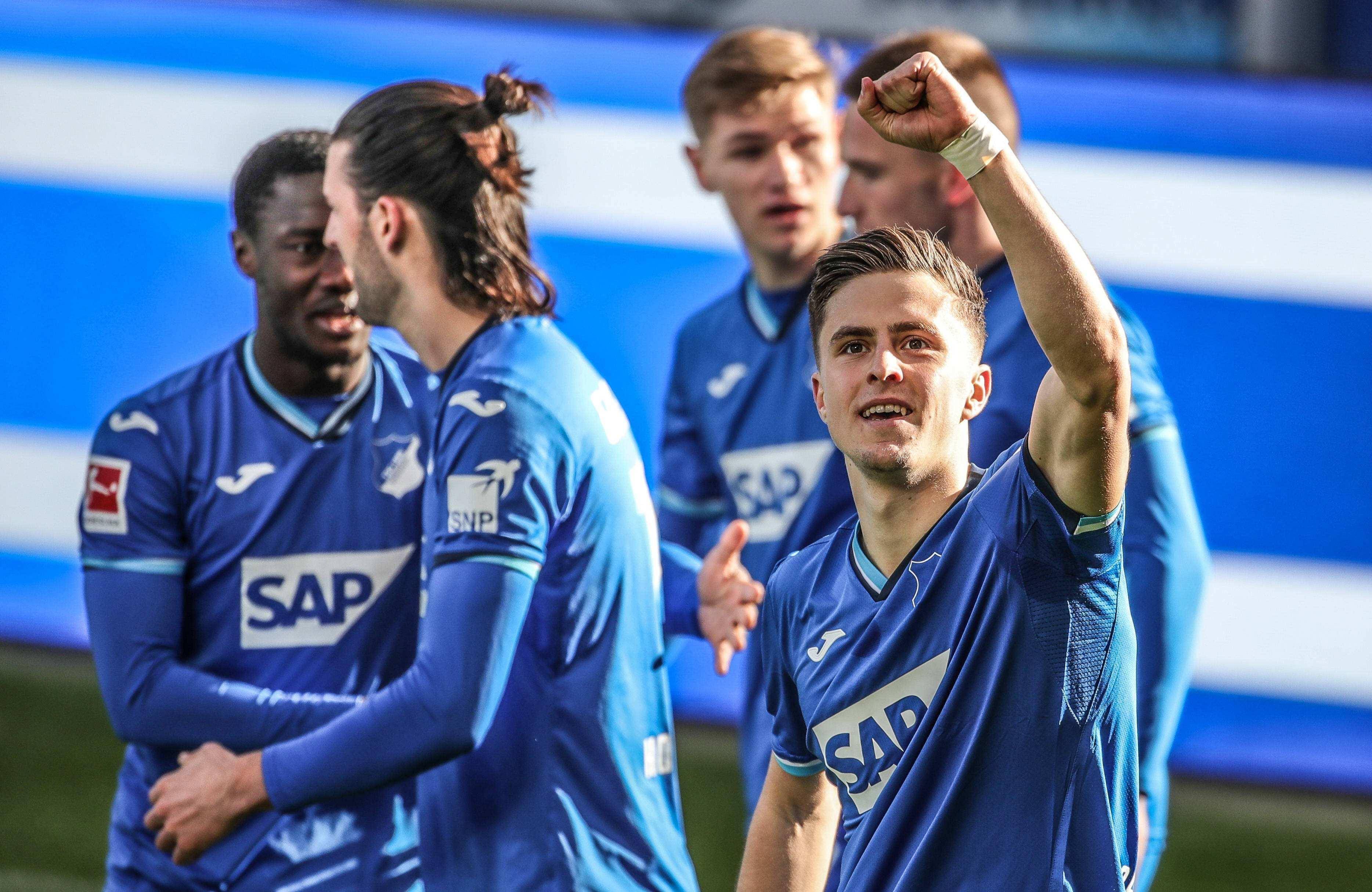 开云官网-国际比赛日斯图加特临场应变：荷甲节点到来，态度坚定，阵容厚度经受考验-开云官网