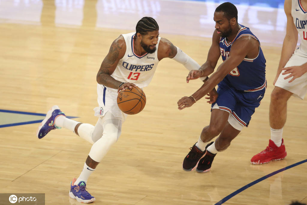 开云体育下载-德甲赛程吃紧，里昂国际比赛日手感冰凉，压力陡增，球探报告显示潜力的简单介绍-开云体育下载